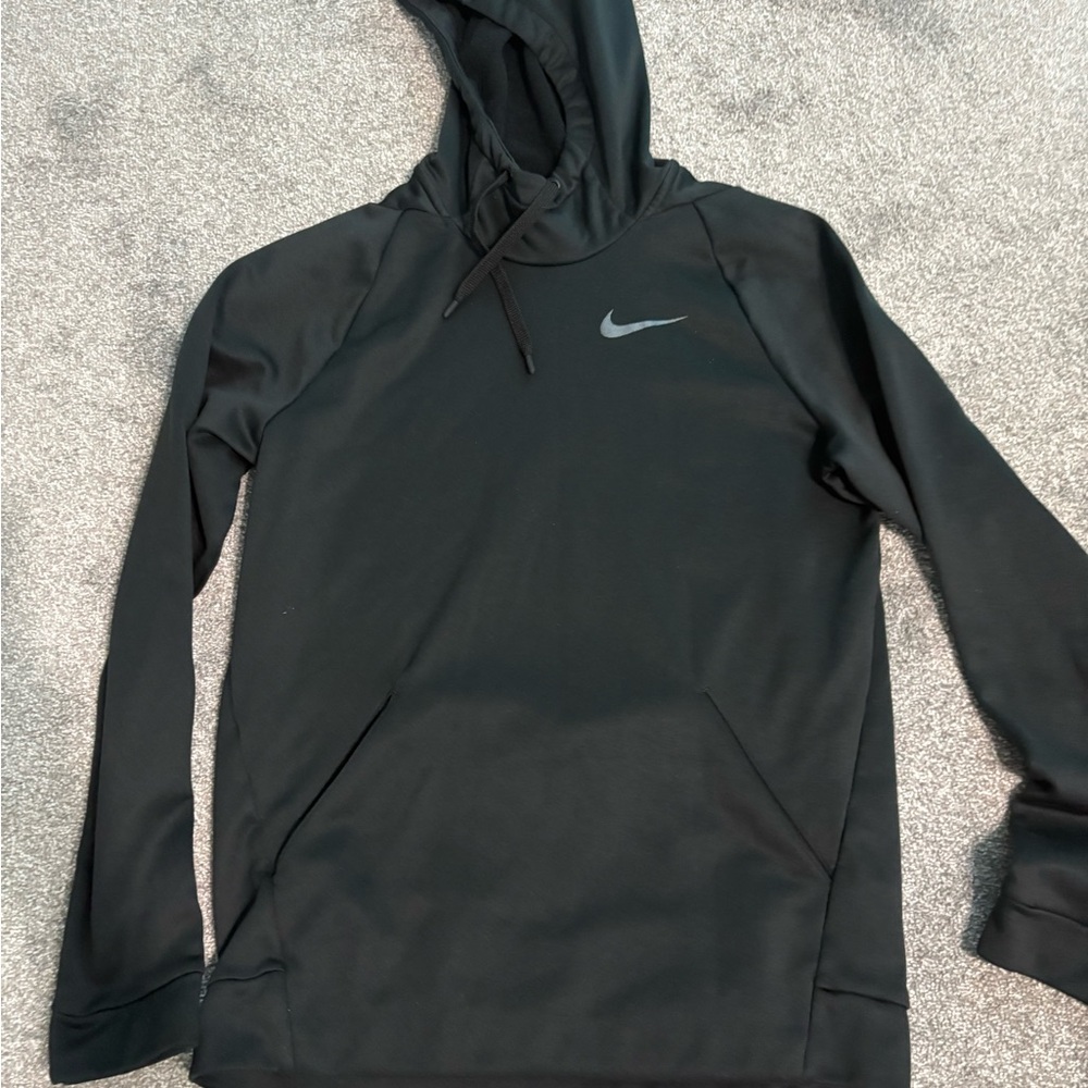 Nike Black Pullover Hoodie - DRI-FIT